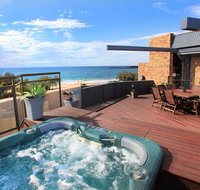 Jedda 5 - Oceanview 3 BDRM Penthouse with Rooftop Spa - Accommodation BNB