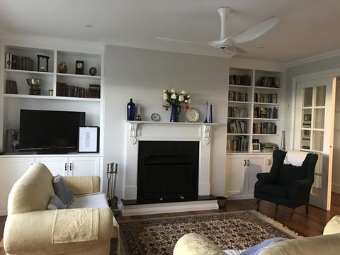 Jetty Beach Splendour Apartment - Accommodation BNB 2