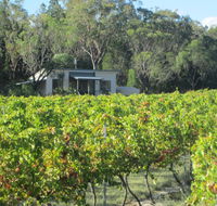 Just Red Wines Cabins - Accommodation BNB
