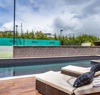 Kalina Retreat resort style tennis  pool - Accommodation BNB