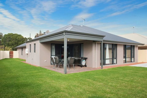 Kangaroo Retreat - Accommodation BNB 1