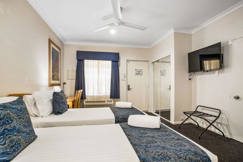 Karratha Central Apartments - Accommodation BNB 2
