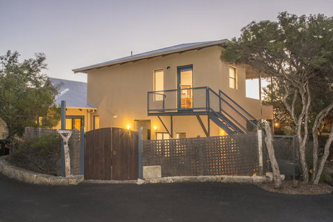 Kilifi Beach House - Accommodation BNB 1