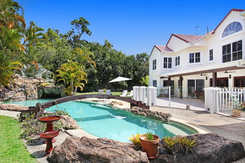 Kingfishers Manor - Accommodation BNB 1