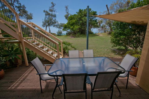 Korora Bay Beach House - Accommodation BNB 3