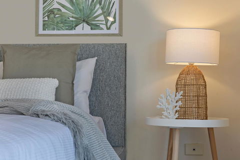 KOZYGURU MARSFIELD WALK TO MACQUARIE UNIVERSITY 3 BEDROOM NMA094 - Accommodation BNB 2