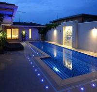 Kraimorie Large family beach house with pool superb water views pool and games room - Accommodation BNB