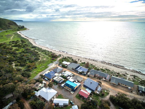 Lady Bay Getaway - 12 Lady Bay, Normanville - Accommodation BNB 2