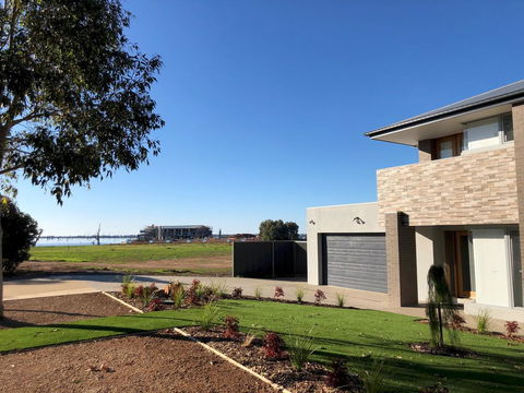 Lake Resort On Black Bull - Accommodation BNB 0