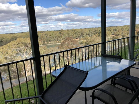 Lake Talbot Tourist Park - Accommodation BNB 1