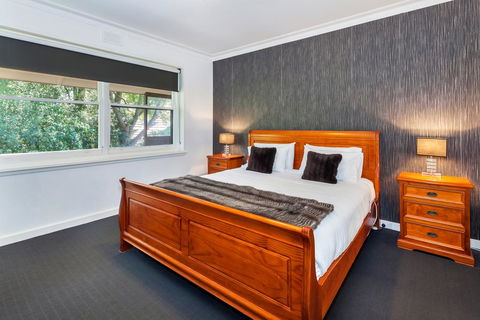 Lake Wendouree Luxury Apartments On Webster - Accommodation BNB 2