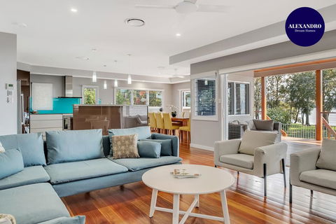 LAKEFRONT And SUNSET HAVEN - Accommodation BNB 0