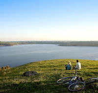 Lakes and Craters Holiday Park - Accommodation BNB