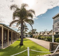 Lakes Jakaranda Holiday Units - Accommodation BNB