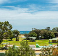 Lancelin Home with Beach and Park Views - Accommodation BNB