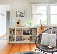 Large Quiet Art Deco Apt Camberwell - Accommodation BNB