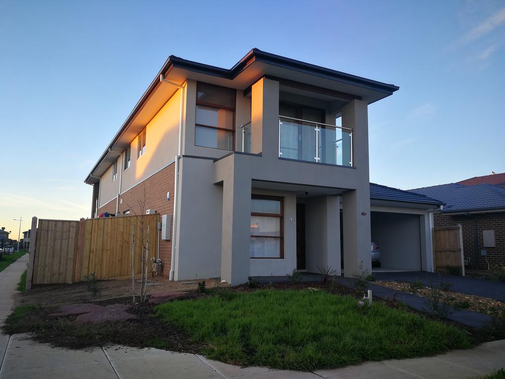Brookfield VIC Accommodation BNB