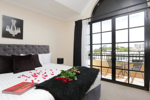 Luxe On Kensington - Accommodation BNB 2
