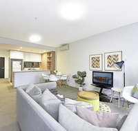 Luxury 1 bedroom  1 study with 1 parking - Accommodation BNB
