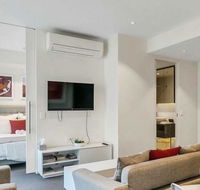 Luxury 2 bdrm in Watson at Walkerville with Balcony FREE carpark near Adelaide CBD - Accommodation BNB
