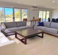 Luxury 3BR Home with KING Bed Metung - Accommodation BNB