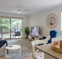 Luxury Home Noosaville WIFI Netflix Location Shops - Accommodation BNB