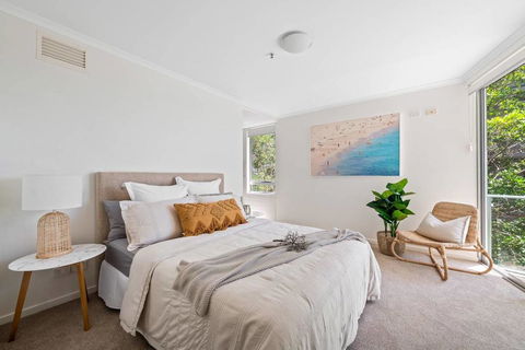 Luxury Waterfront Maroochydore Free Wine Netflix Parking - Accommodation BNB 1