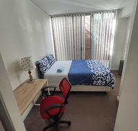 Mascot Clean Bedroom - Accommodation BNB