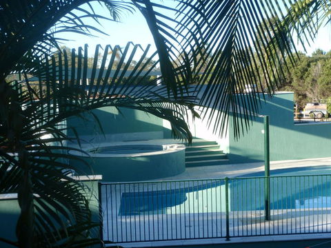 McNevins Logan Park Motel - Accommodation BNB 3