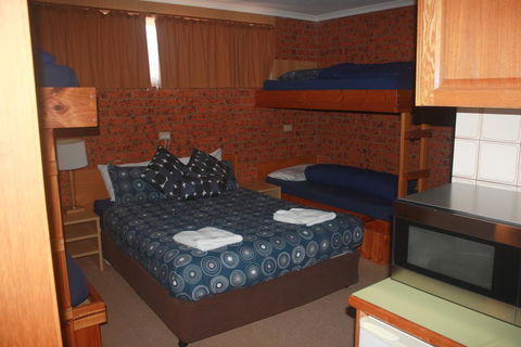 Merrijig Motor Inn - Accommodation BNB 3