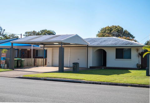Michael Street 39, Golden Beach - Accommodation BNB 0