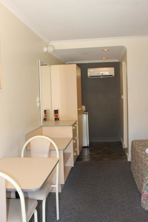 Mid Coast Motor Inn - Accommodation BNB 1