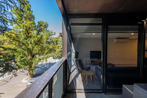 Midnight Apartments Accommodate Canberra - Accommodation BNB 1
