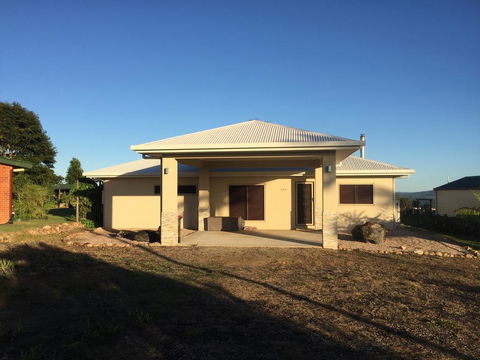 MilaViews - Accommodation BNB 2