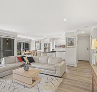 Mistral Close 6 Mistral House - Accommodation BNB