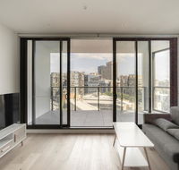 Modern Apartment in Darling Harbour