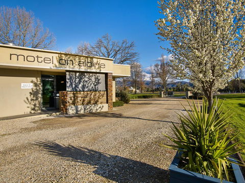 Myrtleford Motel On Alpine - Accommodation BNB 1