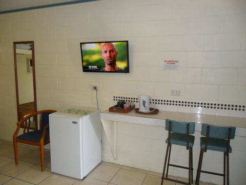 Nanango Antler Motel - Accommodation BNB 3