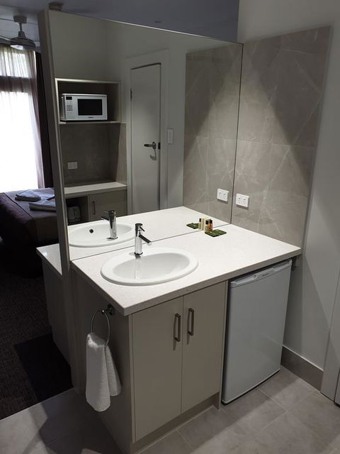 Naracoorte Hotel Motel - Accommodation BNB 1