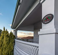 Serpentine Rose - Accommodation BNB