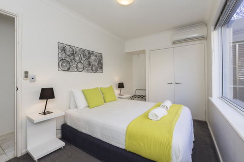 Cottesloe Beach House II - Accommodation BNB 10