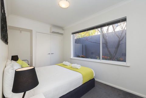 Cottesloe Beach House II - Accommodation BNB 13