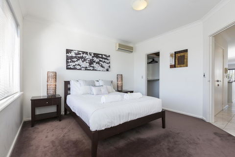 Cottesloe Beach House II - Accommodation BNB 16