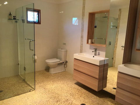 Swan Valley Sisters - Accommodation BNB 1