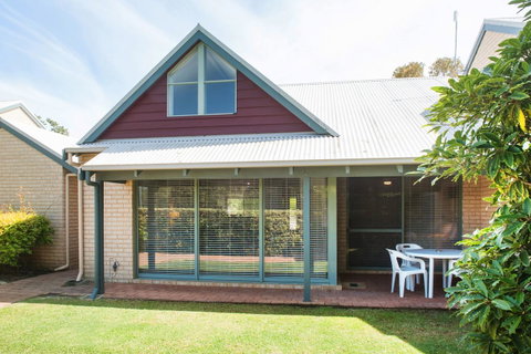 Bayshore Beachside Resort - Accommodation BNB 25