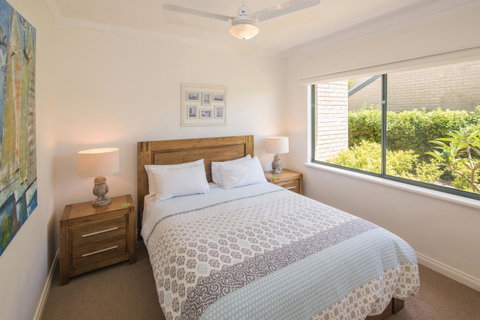 Bayshore Beachside Resort - Accommodation BNB 9