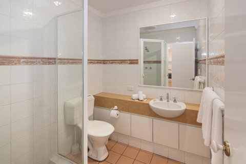 Bayshore Beachside Resort - Accommodation BNB 44
