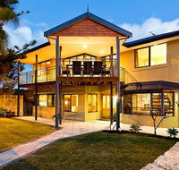 Mullaloo Beachfront Retreat - Accommodation BNB