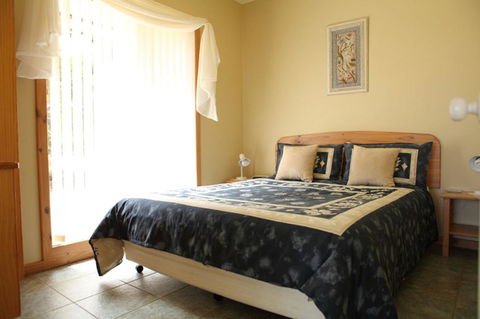 Riverside Retreat Chalets, Walpole - Accommodation BNB 7