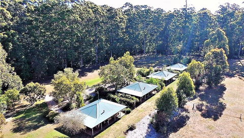 Treenbrook Cottages - Accommodation BNB 2